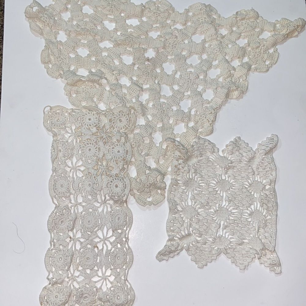 ElegantโCrochet LaceโSet
